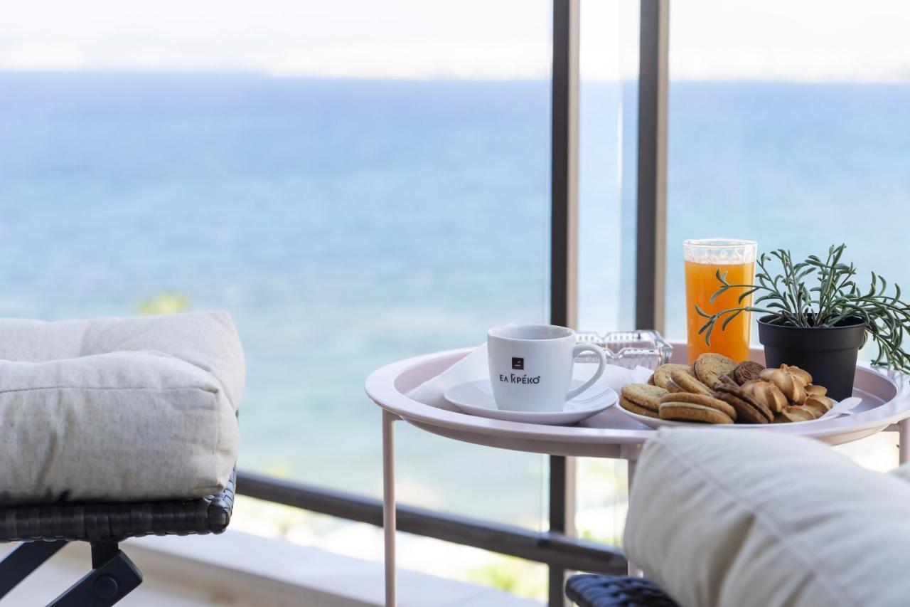 Blue Dreams - Spectacular Sea View Apartment In Атина Екстериор снимка